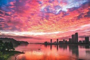 送你一条富春江（行天下）